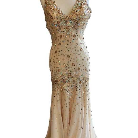 Paparazzi by Mori Lee 95112 champagne/ gold size 6 - Picture 2 of 6